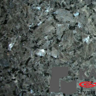 Натуральный камень гранит Blue Pearl (серый)